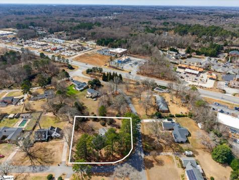 208 Williamsburg Road Anderson SC 29621