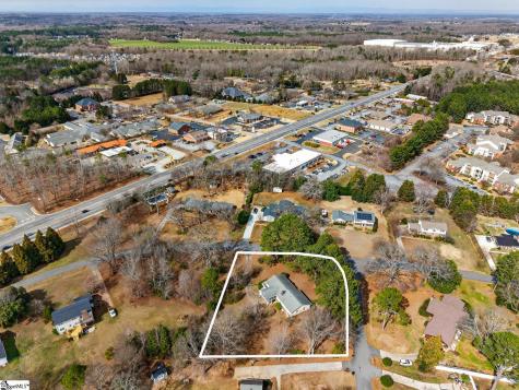 208 Williamsburg Road Anderson SC 29621