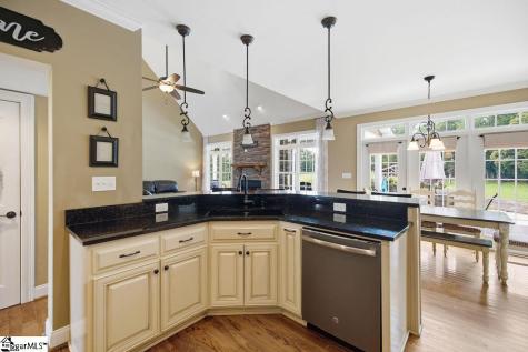 240 Warren Watt Road Iva SC 29655
