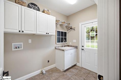 240 Warren Watt Road Iva SC 29655