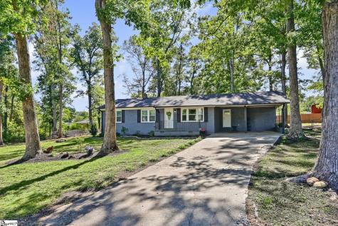 21 Blue Mountain Drive Greenville SC 29617