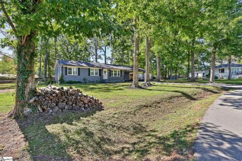 21 Blue Mountain Drive Greenville SC 29617