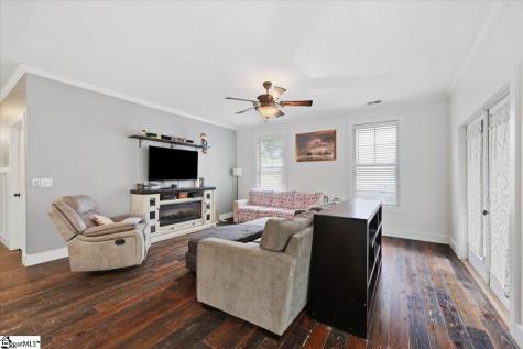 1601 E Saluda Lake Road Greenville SC 29611