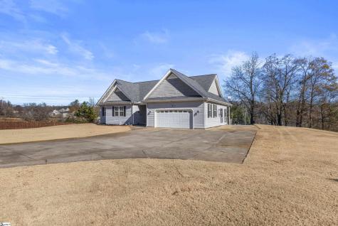 387 Bright Farm Road Duncan SC 29334