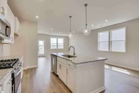 113 River Knoll Drive Easley SC 29640