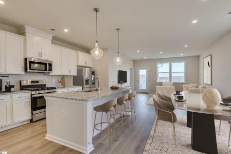 113 River Knoll Drive Easley SC 29640