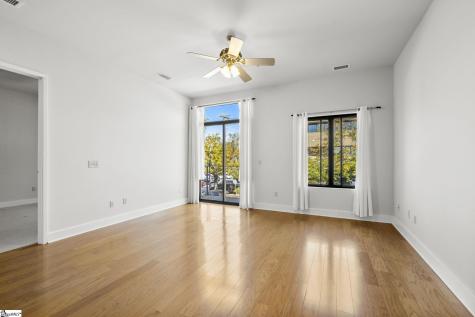 500 E Mcbee Avenue Greenville SC 29601