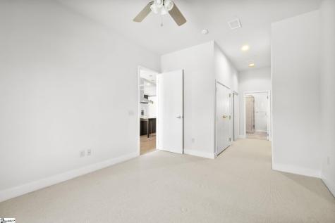 500 E Mcbee Avenue Greenville SC 29601