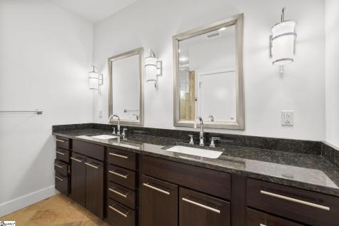 500 E Mcbee Avenue Greenville SC 29601