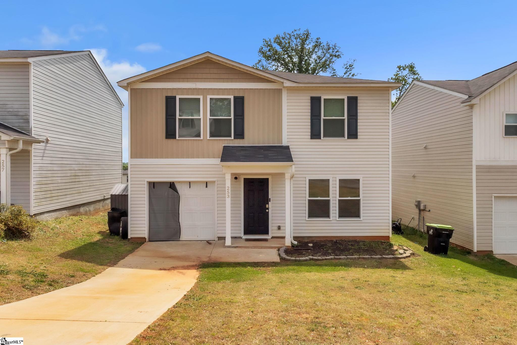253 S Church Street Extension Duncan SC 29334