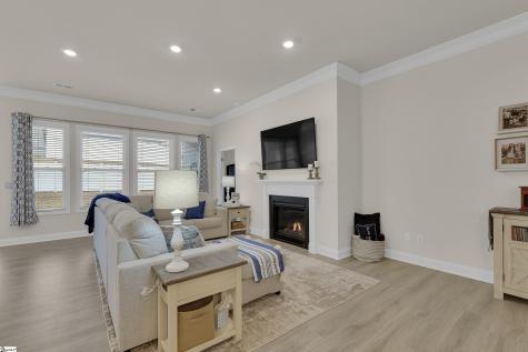 1961 Crumhorn Avenue Boiling Springs SC 29316