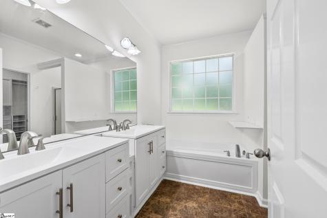308 W Sundance Drive Easley SC 29642