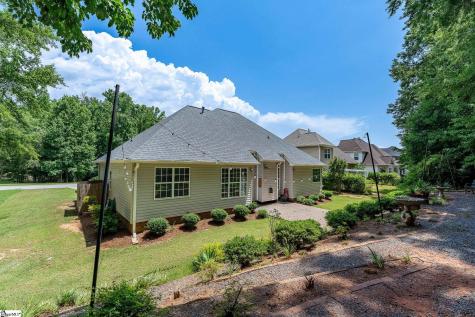 308 W Sundance Drive Easley SC 29642