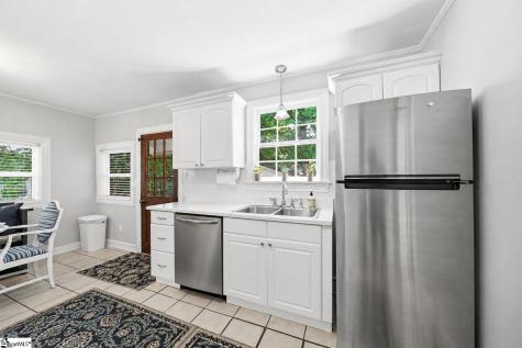 8 Northwood Avenue Greenville SC 29609