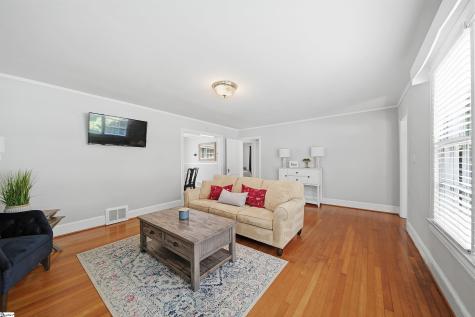 8 Northwood Avenue Greenville SC 29609