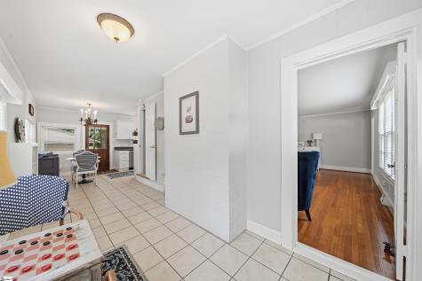 8 Northwood Avenue Greenville SC 29609