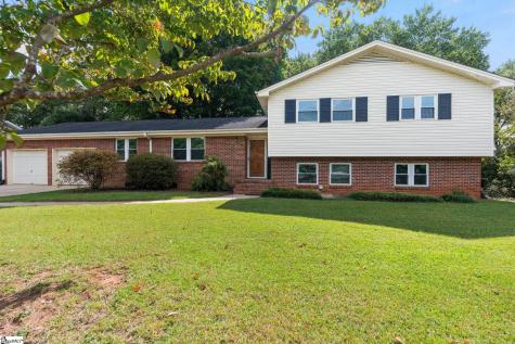 7 Dublin Court Greenville SC 29615