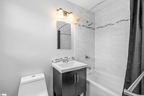 7 Dublin Court Greenville SC 29615