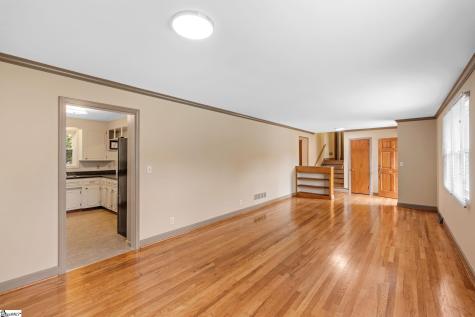 7 Dublin Court Greenville SC 29615