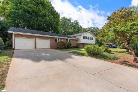 7 Dublin Court Greenville SC 29615