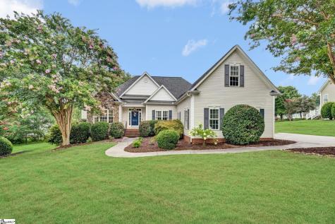 109 New Haven Court Easley SC 29640