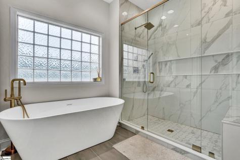 109 New Haven Court Easley SC 29640