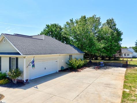 108 Sweet Springs Anderson SC 29625