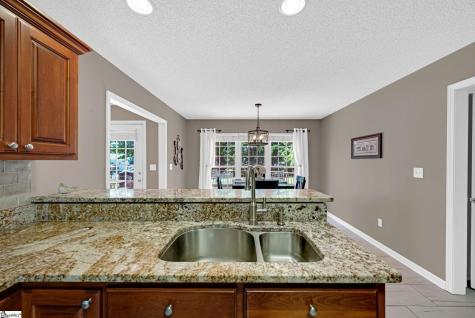 108 Sweet Springs Anderson SC 29625