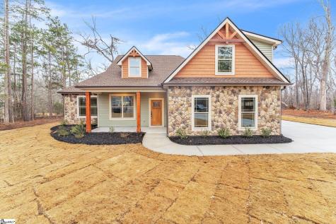 104 Deer Trot Avenue Belton SC 29627