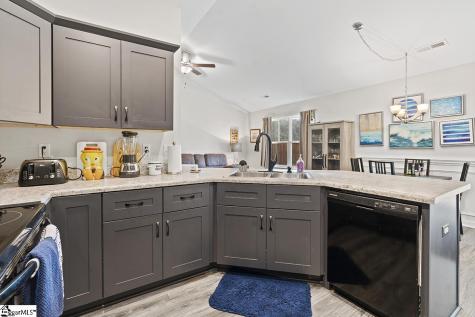 21117 E Highway 76 Laurens SC 29360