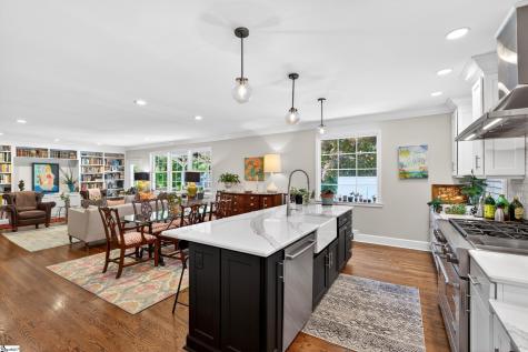 121 Tindal Avenue Greenville SC 29605