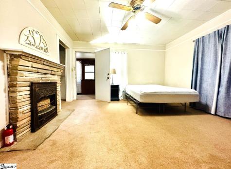 13 Montgomery Street Drayton SC 29333