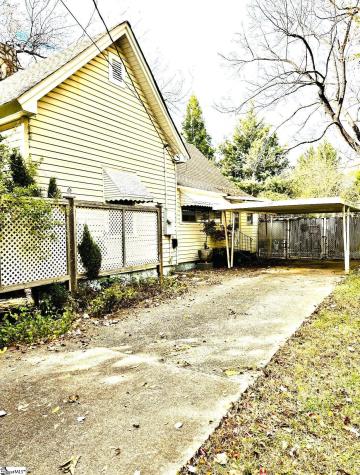 13 Montgomery Street Drayton SC 29333