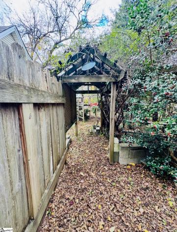 13 Montgomery Street Drayton SC 29333