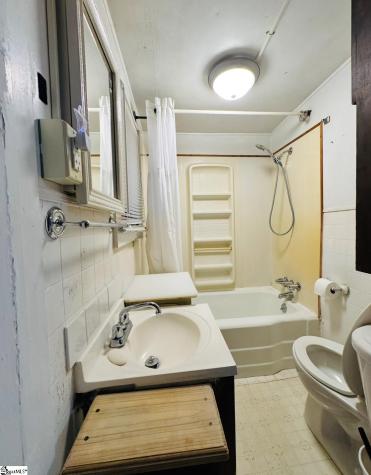 13 Montgomery Street Drayton SC 29333