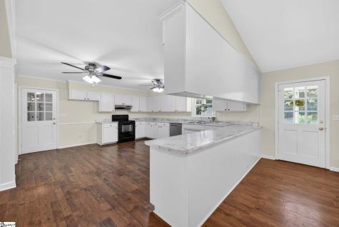 618 Racetrack Road Woodruff SC 29388
