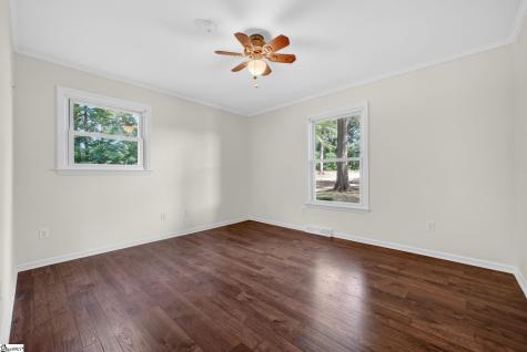 618 Racetrack Road Woodruff SC 29388