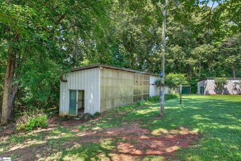 618 Racetrack Road Woodruff SC 29388