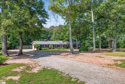618 Racetrack Road Woodruff SC 29388