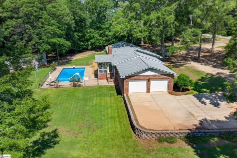 618 Racetrack Road Woodruff SC 29388