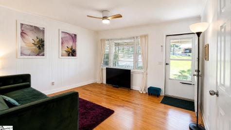 16 Theodore Circle Greenville SC 29611