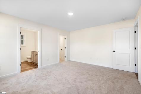 410 N Palmetto Street Liberty SC 29657