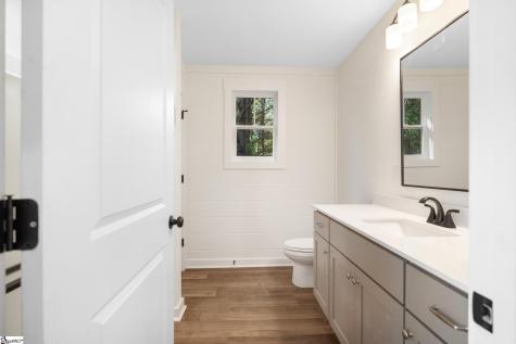 410 N Palmetto Street Liberty SC 29657