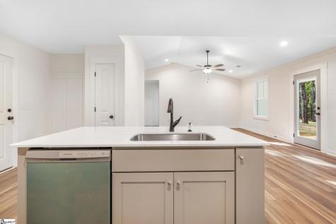 410 N Palmetto Street Liberty SC 29657