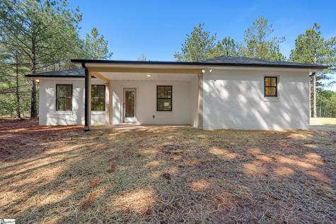 410 N Palmetto Street Liberty SC 29657