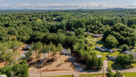 410 N Palmetto Street Liberty SC 29657