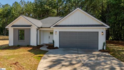 410 N Palmetto Street Liberty SC 29657