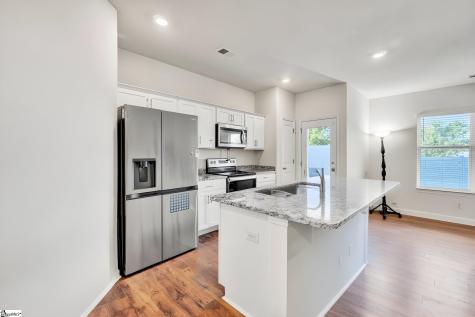 5 Sunriff Court Greer SC 29651
