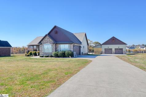 114 S Stallion Drive Cowpens SC 29330