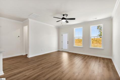 7030 New Horizons Lane Boiling Springs SC 29316